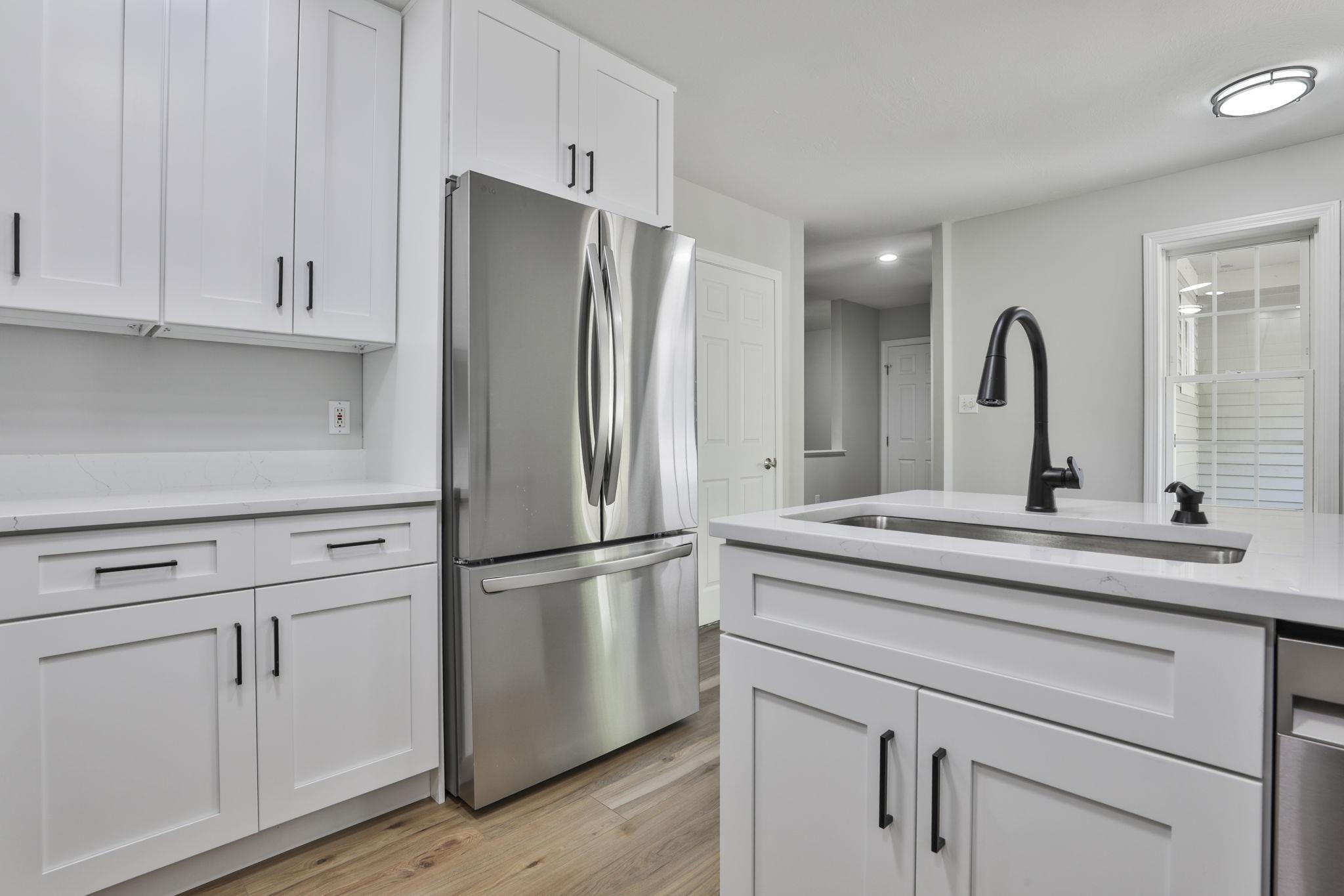 1465 Hooksett Road, Unit 403 Hooksett, NH 03106 - Photo 10 of 34 Gallery Image 10