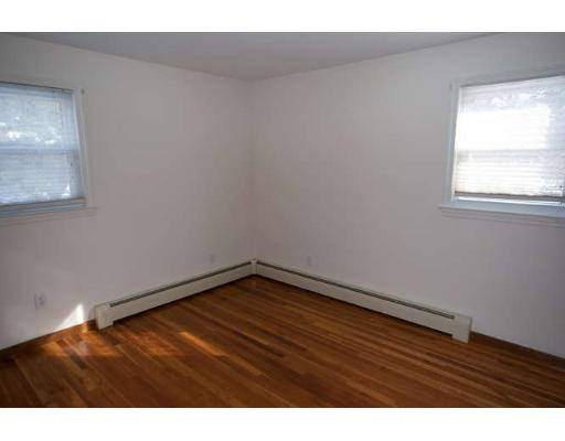 36 Snow Road Grafton, MA 01536 - Photo 13 of 18 Gallery Image 13