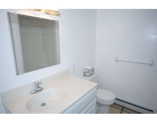 36 Snow Road Grafton, MA 01536 - Photo 17 of 18 Gallery Image 17