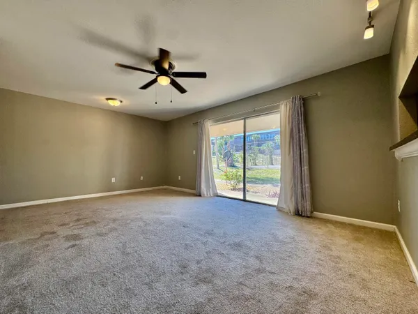 $100,000 | 401 Marshall Court, Unit 2, Fort Walton Beach, FL 32548