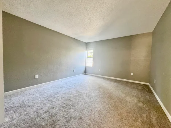 $100,000 | 401 Marshall Court, Unit 2, Fort Walton Beach, FL 32548