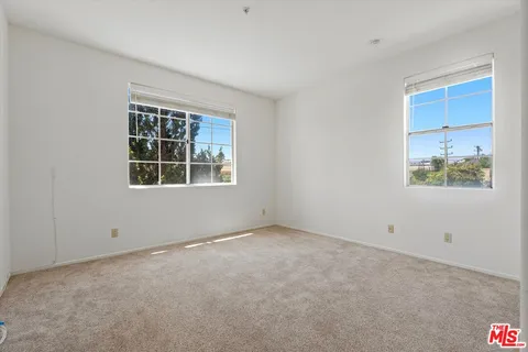 $749,000 | 1522 South Saltair Avenue, Unit 206, Los Angeles, CA 90025