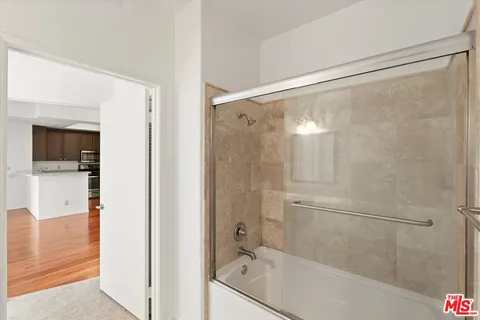 $749,000 | 1522 South Saltair Avenue, Unit 206, Los Angeles, CA 90025
