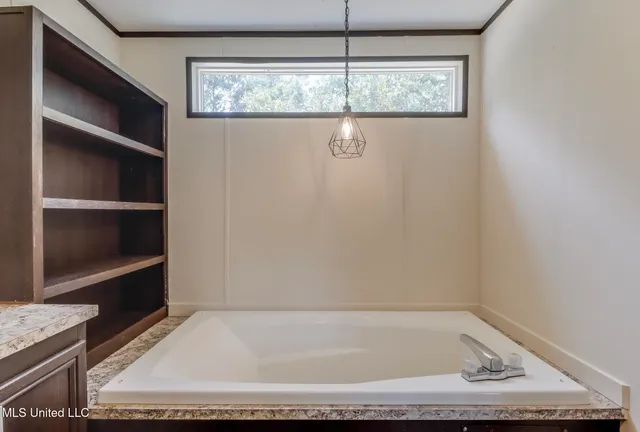 $167,000 | 3195 Firetower Road, Kiln, MS 39556