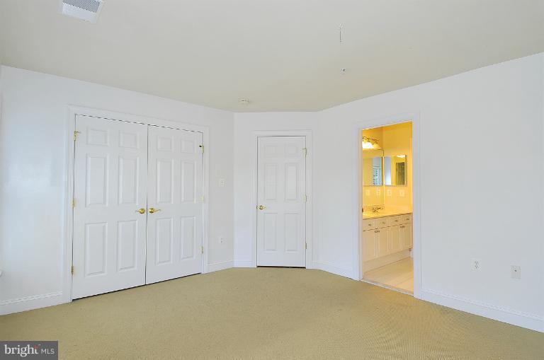520 Ednor Road Ashton, MD 20861 - Photo 20 of 30 Bedroom