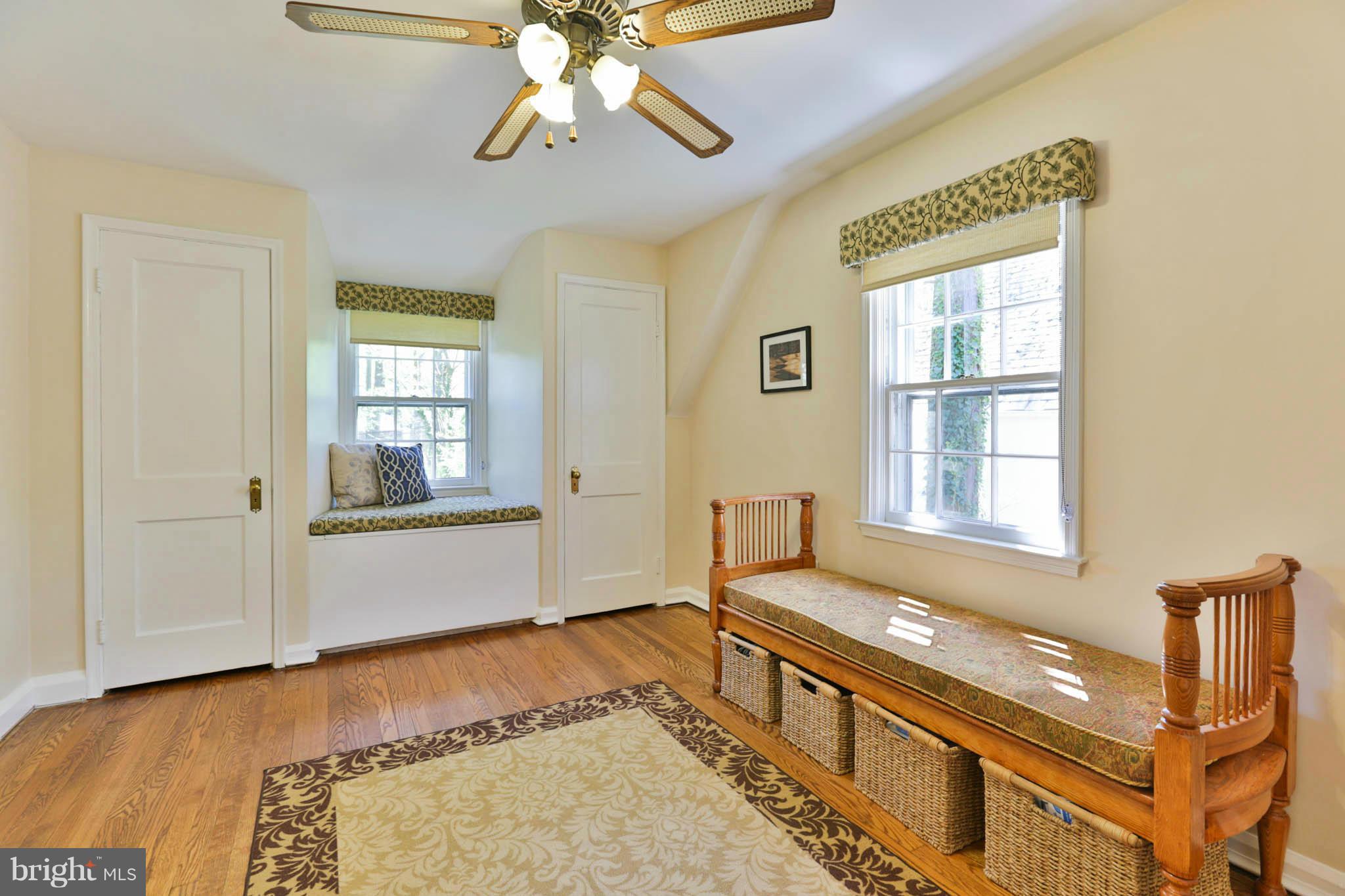 903 Adana Road Pikesville, MD 21208 - Photo 14 of 24 Hardwoods Through Out!