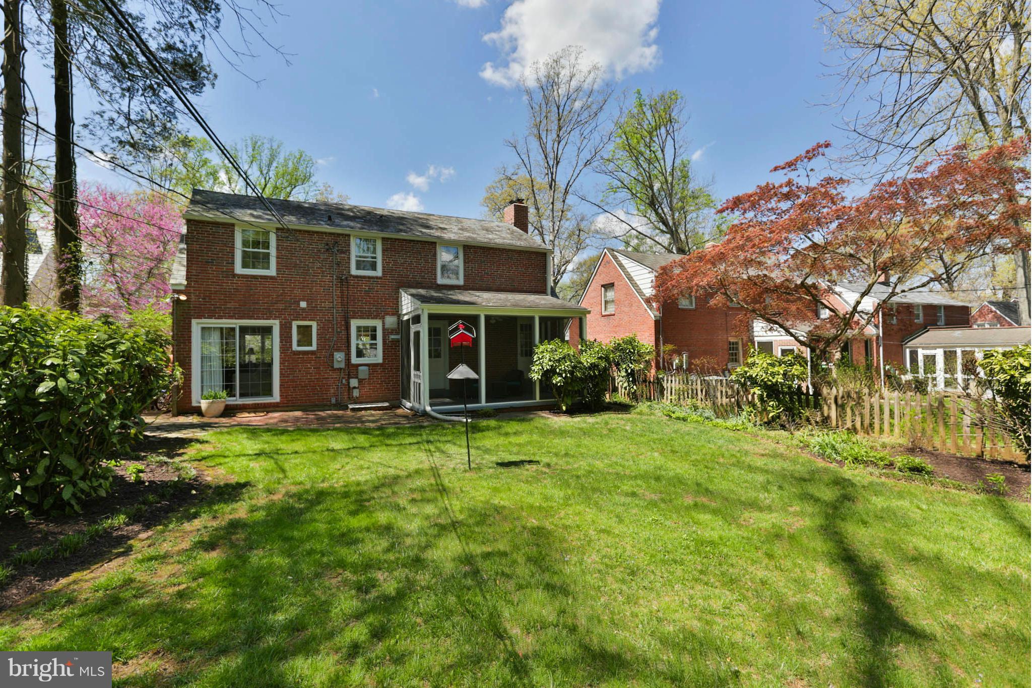 903 Adana Road Pikesville, MD 21208 - Photo 19 of 24 Gracious Fenced Backyard