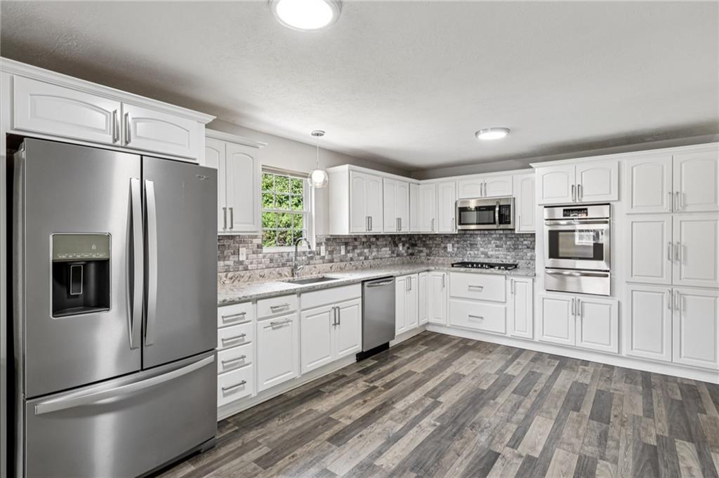 40 Emerson Road Pittsburgh, PA 15209 - Photo 17 of 28 Gallery Image 17