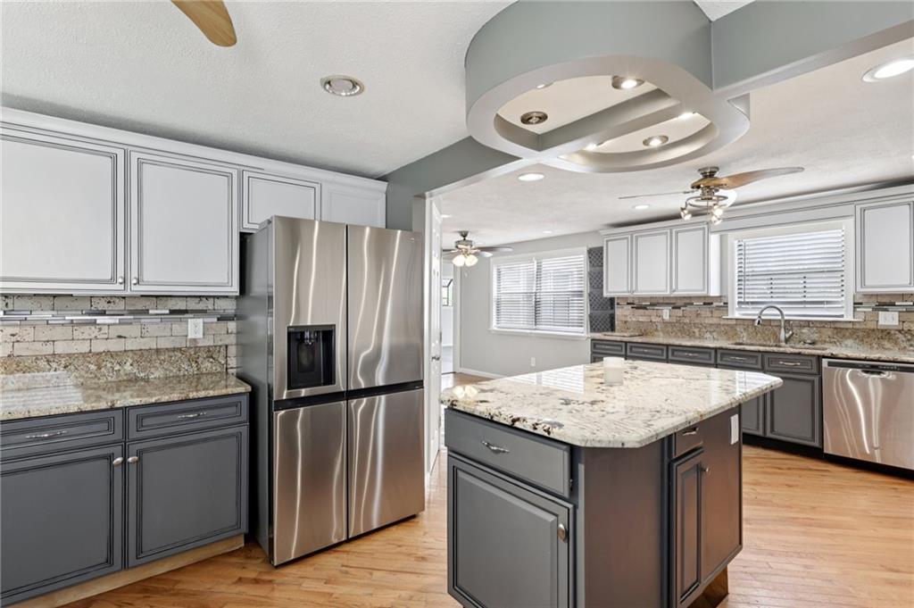 40 Emerson Road Pittsburgh, PA 15209 - Photo 6 of 28 Gallery Image 6