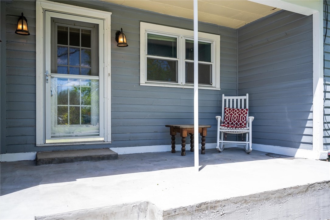 3185 Dewey Avenue Greece, NY 14616 - Photo 4 of 36