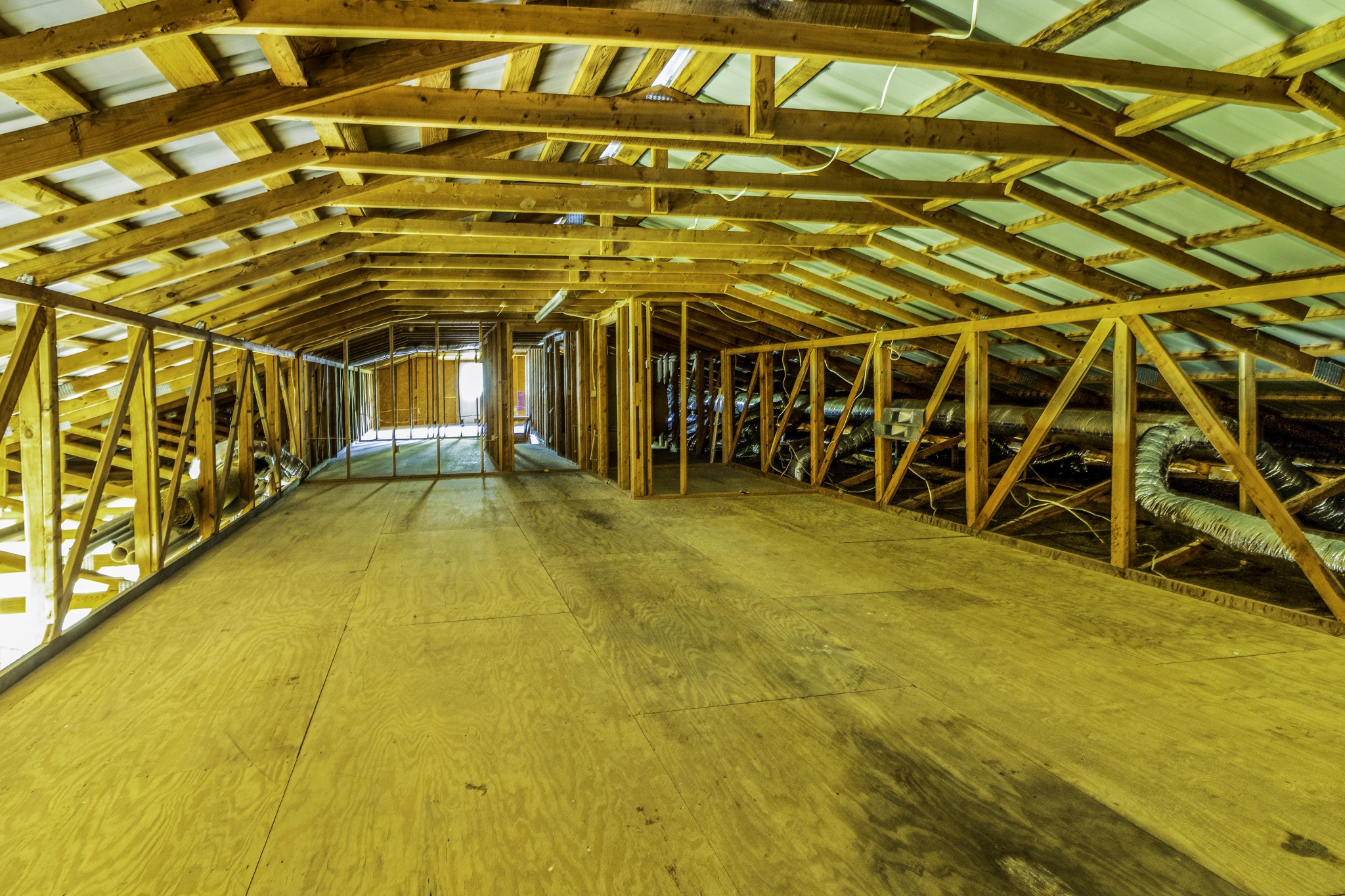 124 Chestnut Street Pulaski, TN 38478 - Photo 20 of 33 a view of a room