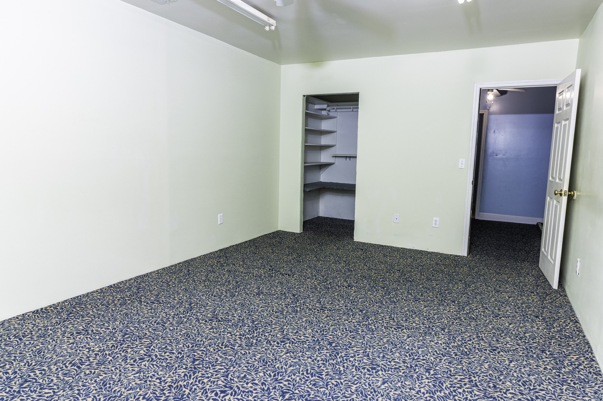 124 Chestnut Street Pulaski, TN 38478 - Photo 9 of 33 a view of a room with a hallway