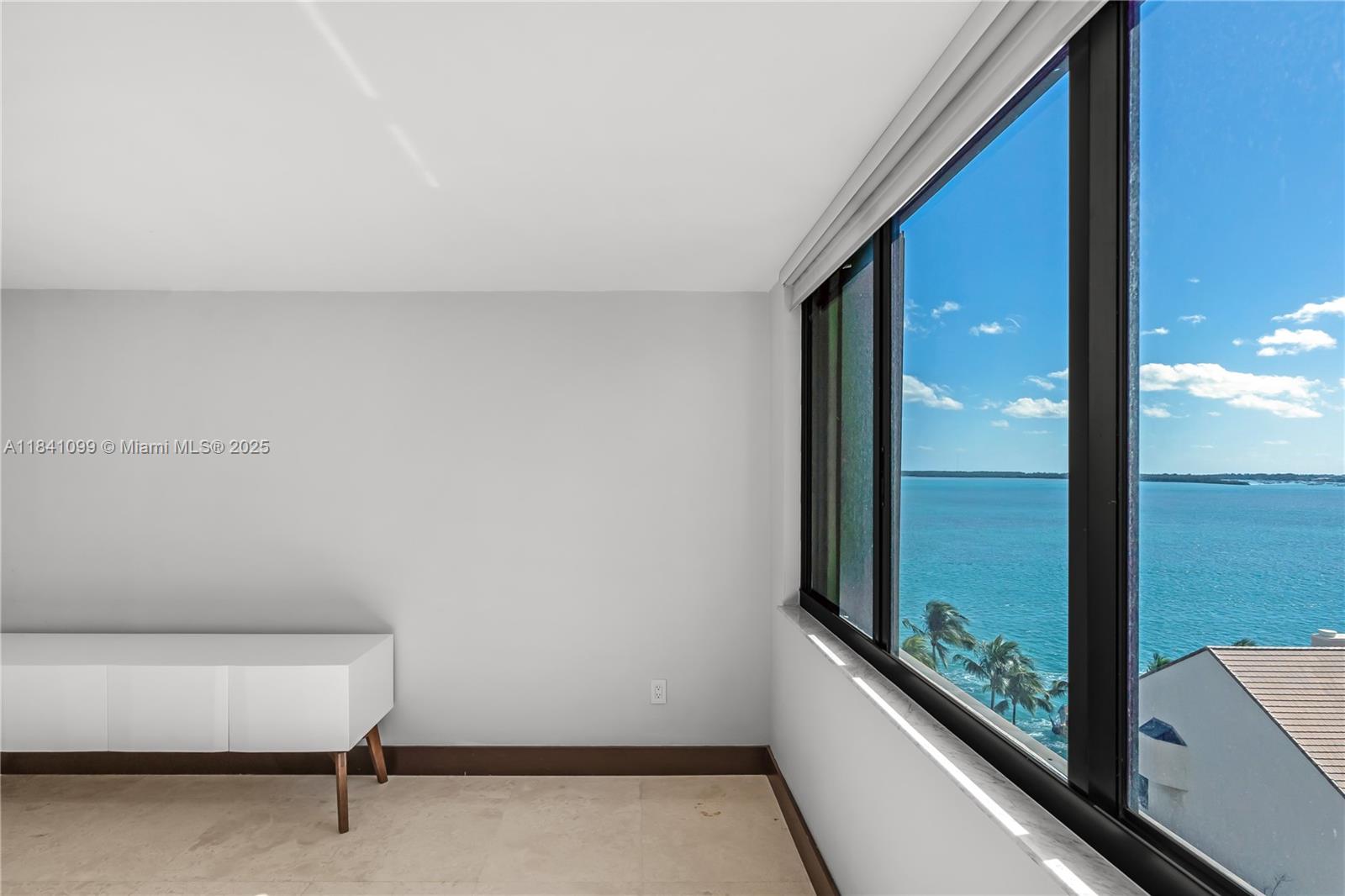 540 Brickell Key Drive, Unit 1021 Miami, FL 33131 - Photo 14 of 30