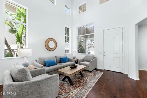 $1,299,000 | 3098 Espana Lane, Thousand Oaks, CA 91362