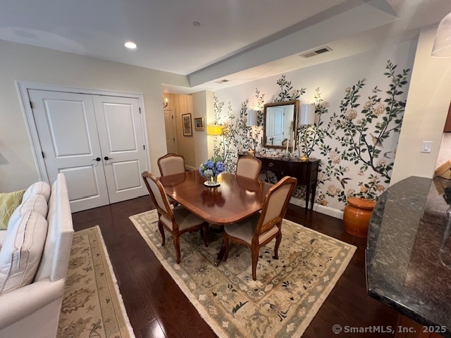 103 Main Street, Unit 2202 Stonington, CT 06378 - Photo 3 of 29 a view of a dining room with furniture