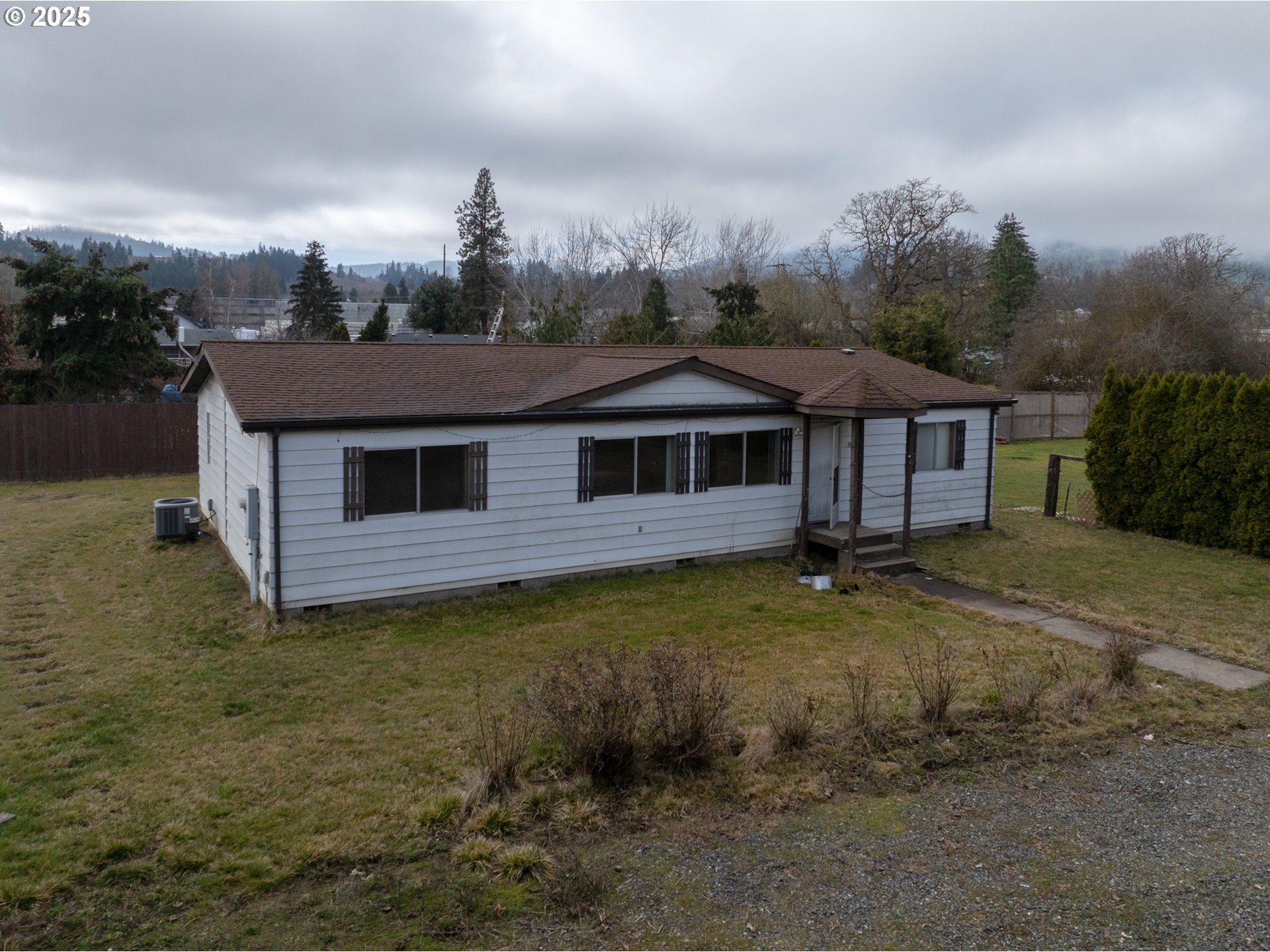 3673 Mud Alley Road Hood River, OR 97031 - Photo 12 of 18 Gallery Image 12