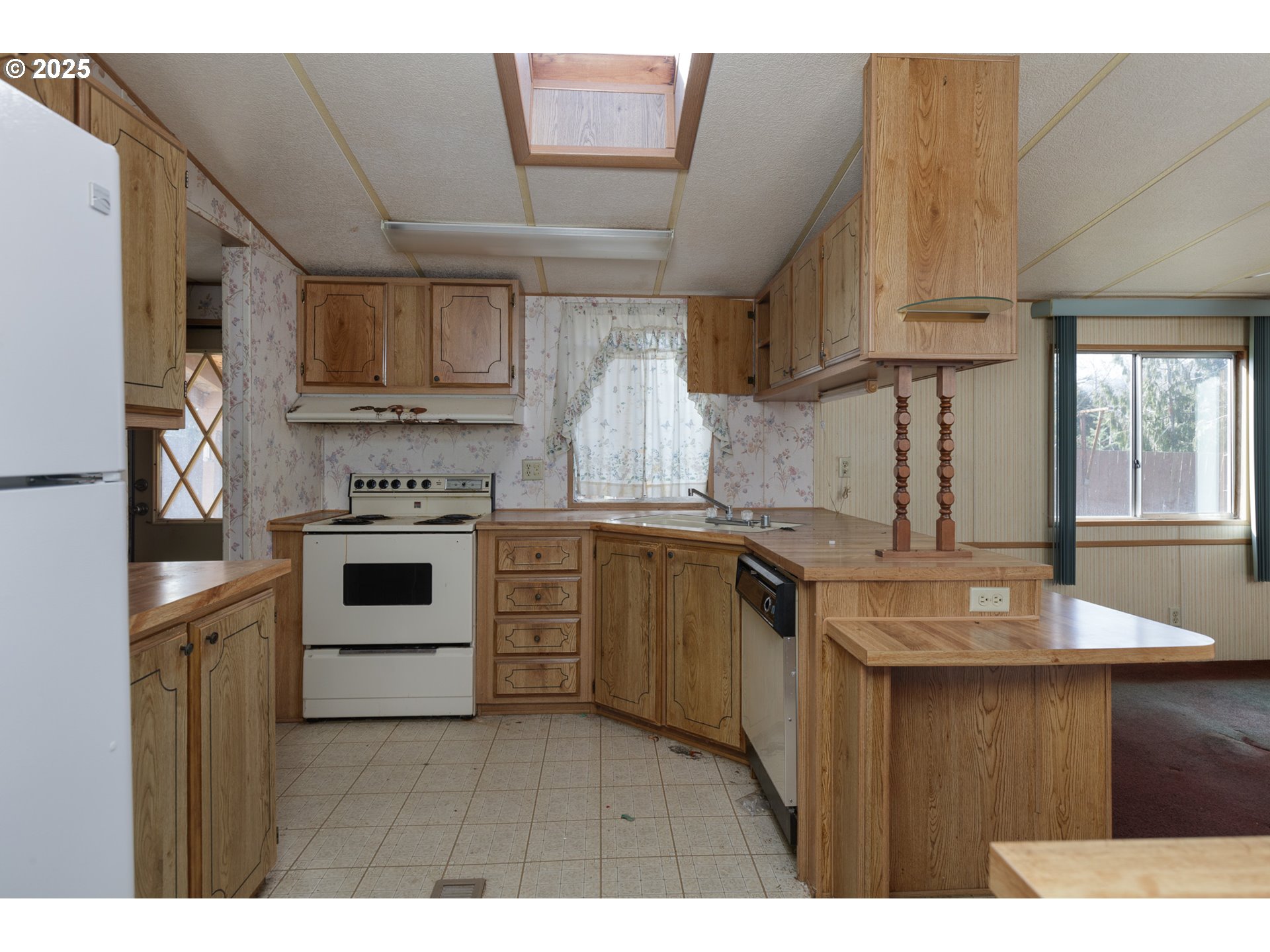 3673 Mud Alley Road Hood River, OR 97031 - Photo 3 of 18 Gallery Image 3