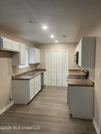 $165,000 | 125 Wingfield Court, Jackson, MS 39204