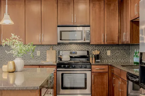 $459,000 | 8165 East Lowry Boulevard, Unit 209, Denver, CO 80230