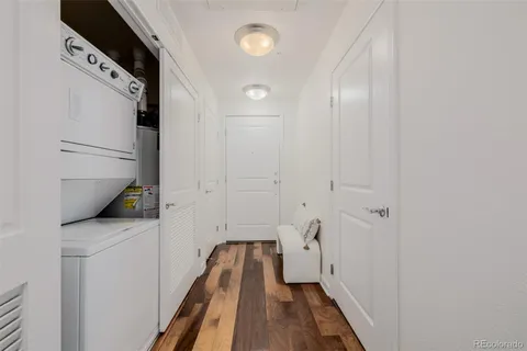 $459,000 | 8165 East Lowry Boulevard, Unit 209, Denver, CO 80230