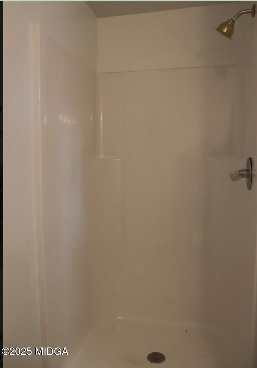 3243 Highpoint Drive Macon, GA 31204 - Photo 6 of 8 Screen Shot 2025-04-11 at 2.43.09 PM