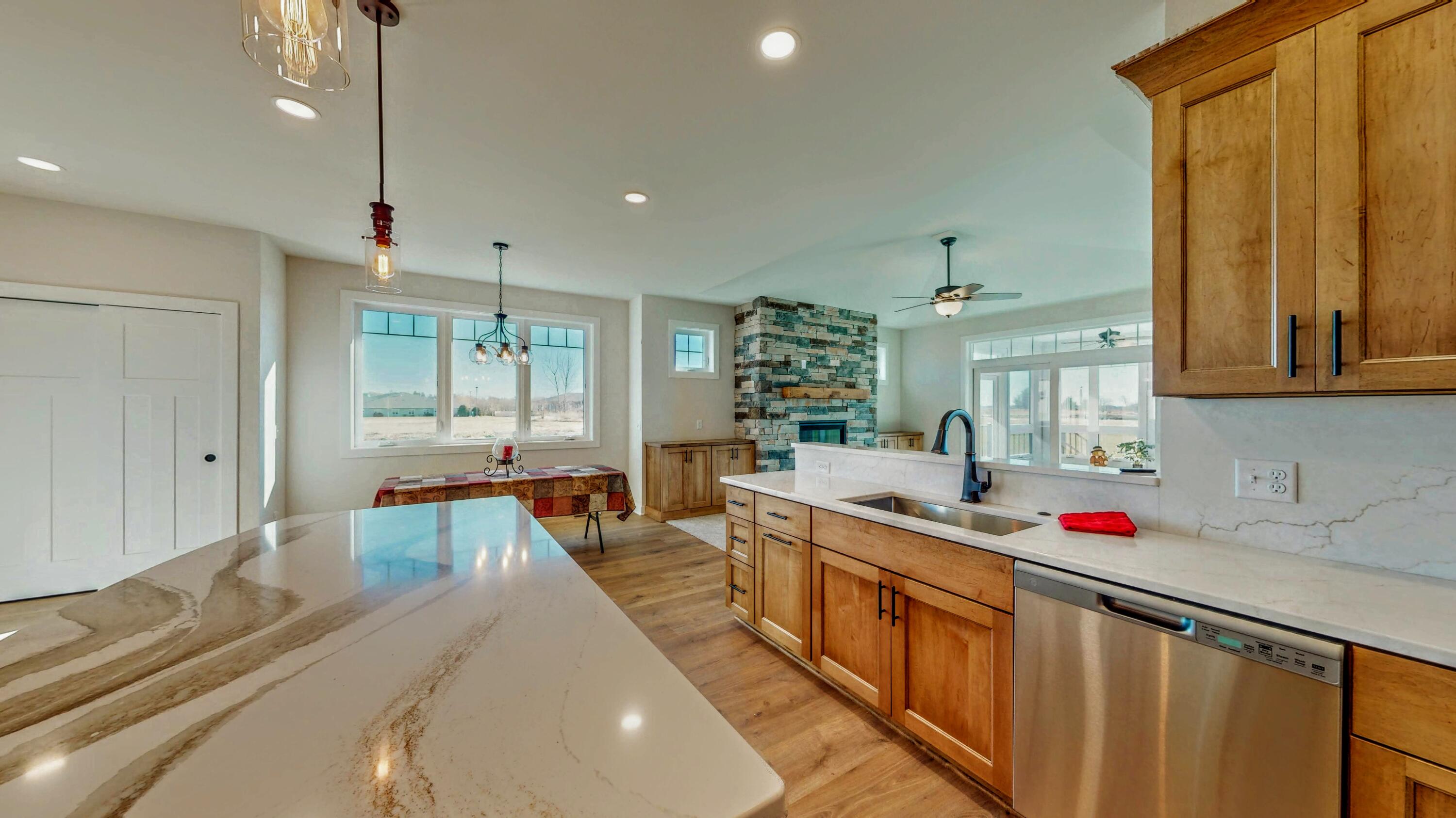 726 East Reinel Street Jefferson, WI 53549 - Photo 13 of 77 722-Reinel-Street-11172025_162301