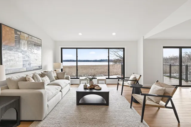 $949,900 | 10947 69th Avenue North, Maple Grove, MN 55369