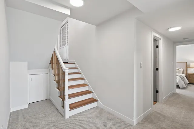 $949,900 | 10947 69th Avenue North, Maple Grove, MN 55369