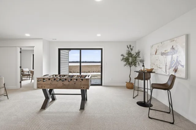 $949,900 | 10947 69th Avenue North, Maple Grove, MN 55369