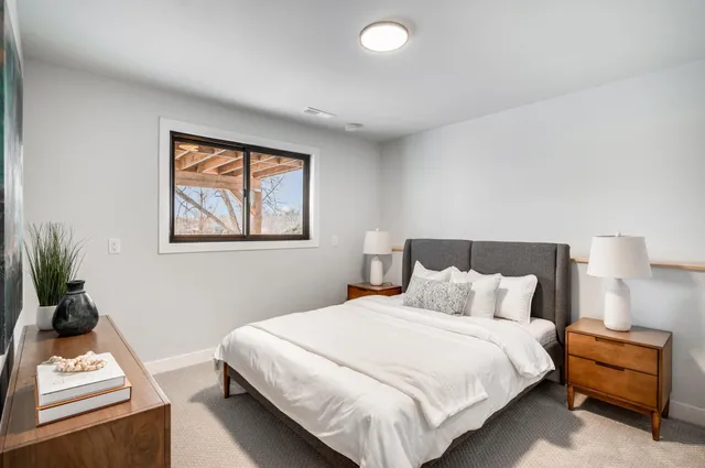 $949,900 | 10947 69th Avenue North, Maple Grove, MN 55369