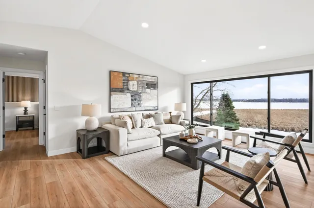 $949,900 | 10947 69th Avenue North, Maple Grove, MN 55369