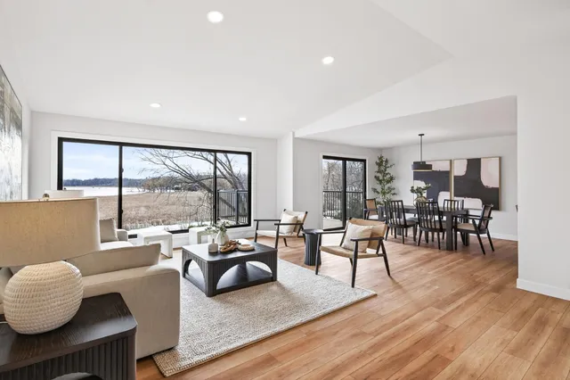 $949,900 | 10947 69th Avenue North, Maple Grove, MN 55369