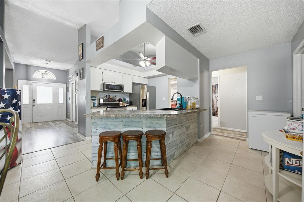 13801 Whitby Road Hudson, FL 34667 - Photo 9 of 28 Gallery Image 9