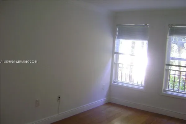 $2,950 | 4812 Pine Tree Drive, Unit 201, Miami Beach, FL 33140