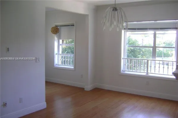 $2,950 | 4812 Pine Tree Drive, Unit 201, Miami Beach, FL 33140