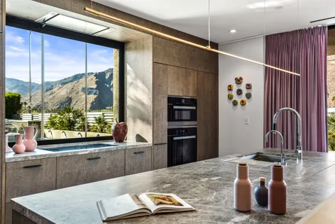 $3,100,000 | 427 North Avenida Caballeros, Palm Springs, CA 92262