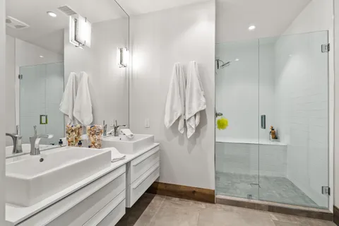 $3,100,000 | 427 North Avenida Caballeros, Palm Springs, CA 92262