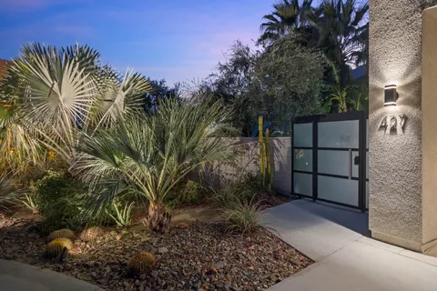 $3,100,000 | 427 North Avenida Caballeros, Palm Springs, CA 92262