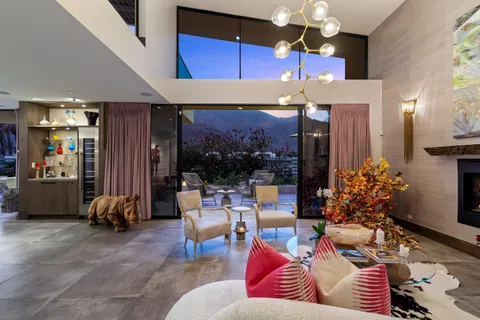 $3,100,000 | 427 North Avenida Caballeros, Palm Springs, CA 92262