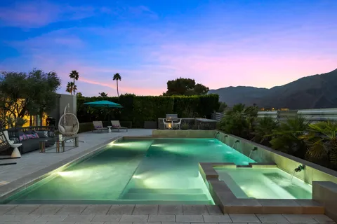 $3,100,000 | 427 North Avenida Caballeros, Palm Springs, CA 92262