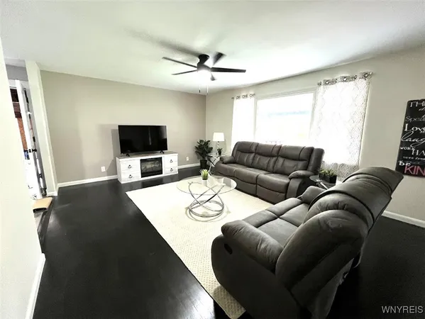 $290,000 | 11586 Partridge Road, Holland, NY 14080