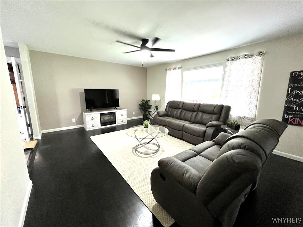 11586 Partridge Road Holland, NY 14080 - Photo 3 of 24