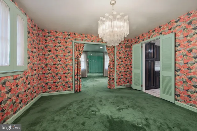 $550,000 | 2636 Longwood Drive, Wilmington, DE 19810