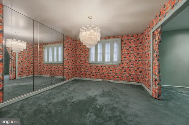 $550,000 | 2636 Longwood Drive, Wilmington, DE 19810