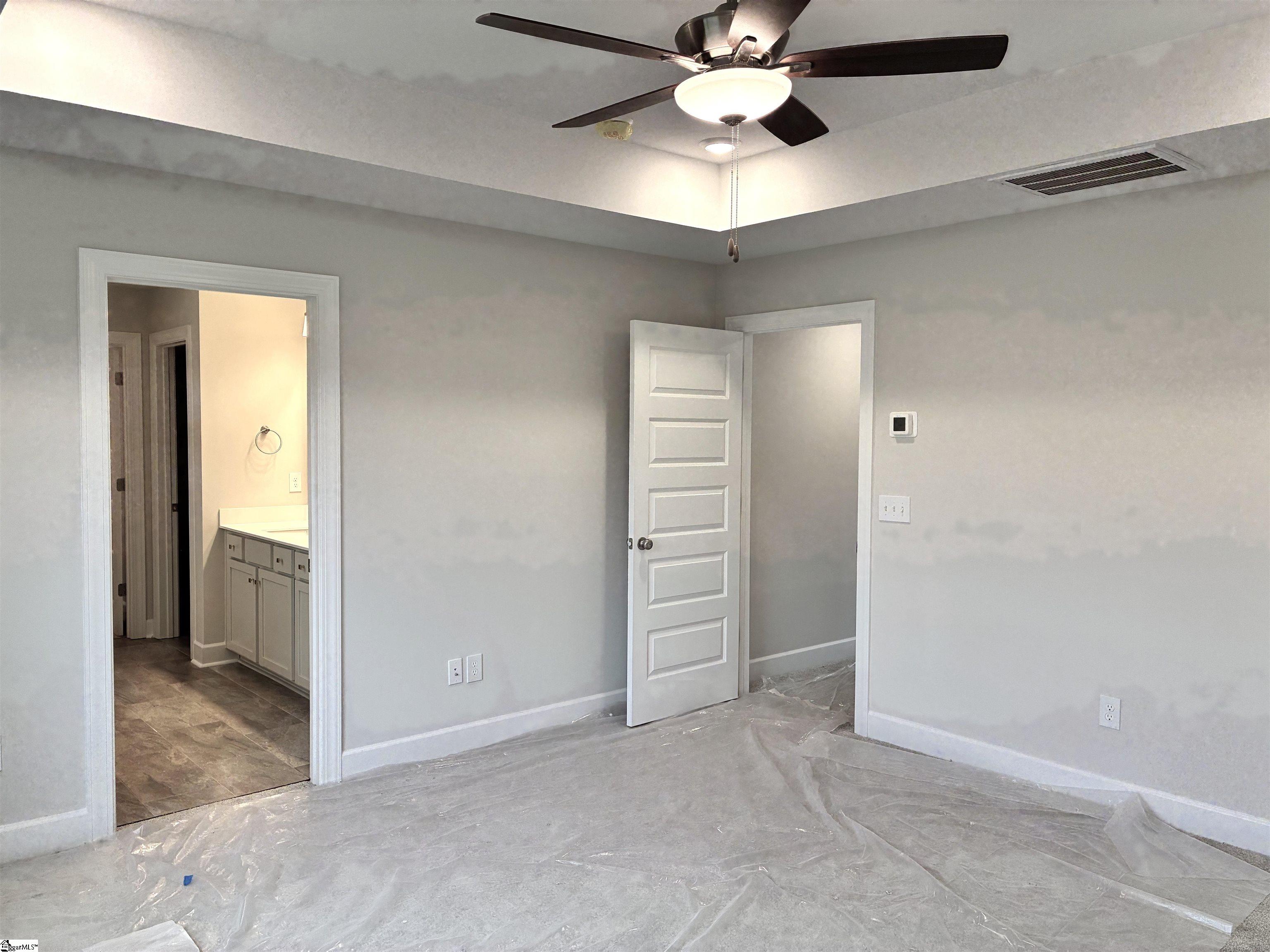 211 Fenner Place Greenville, SC 29607 - Photo 13 of 22