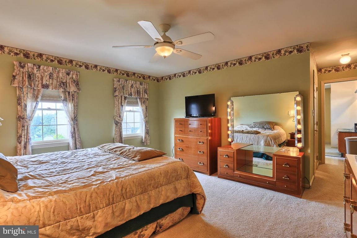 51 Duffield Drive Lititz, PA 17543 - Photo 19 of 32