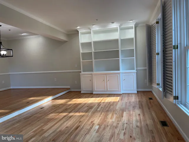 $5,370 | 9715 Whitley Park Place, Unit TH11, Bethesda, MD 20814