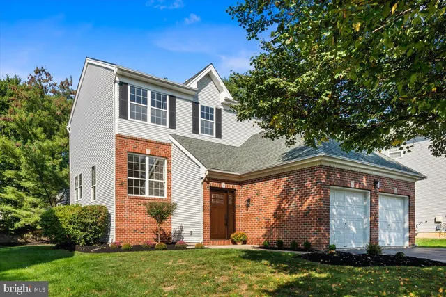 $775,000 | 4 Carey Street, Pennington, NJ 08534