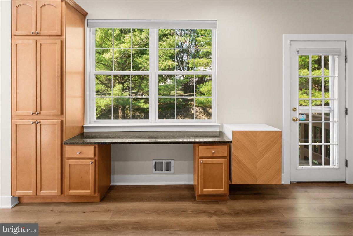 4 Carey Street Pennington, NJ 08534 - Photo 11 of 33 Kitchen