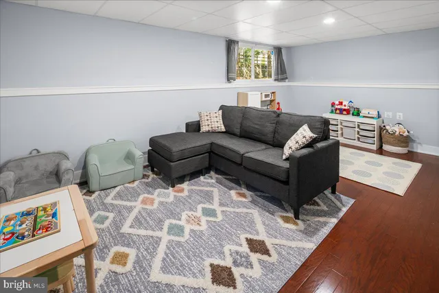 $775,000 | 4 Carey Street, Pennington, NJ 08534